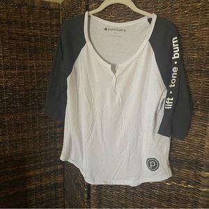 3/4 sleeve baseball tee large